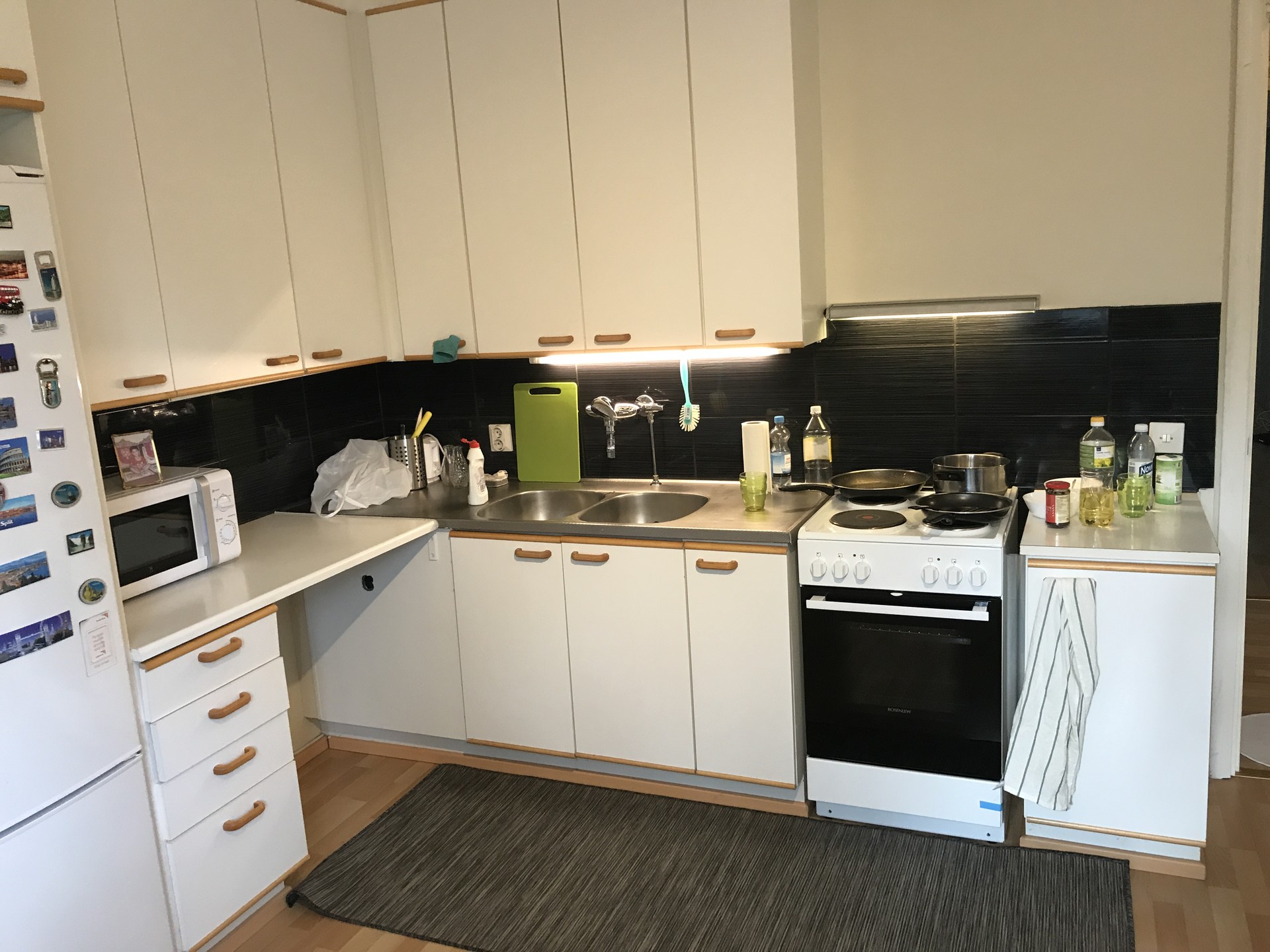 large-60m2-near-to-train-station-room-for-rent-vantaa