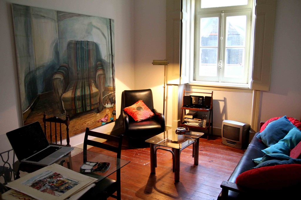 Cozy Room large and cozy room in historical location (m.moniz) - 300€ | room Cozy Room large and cozy room in historical location (m.moniz) - 300€ | room
