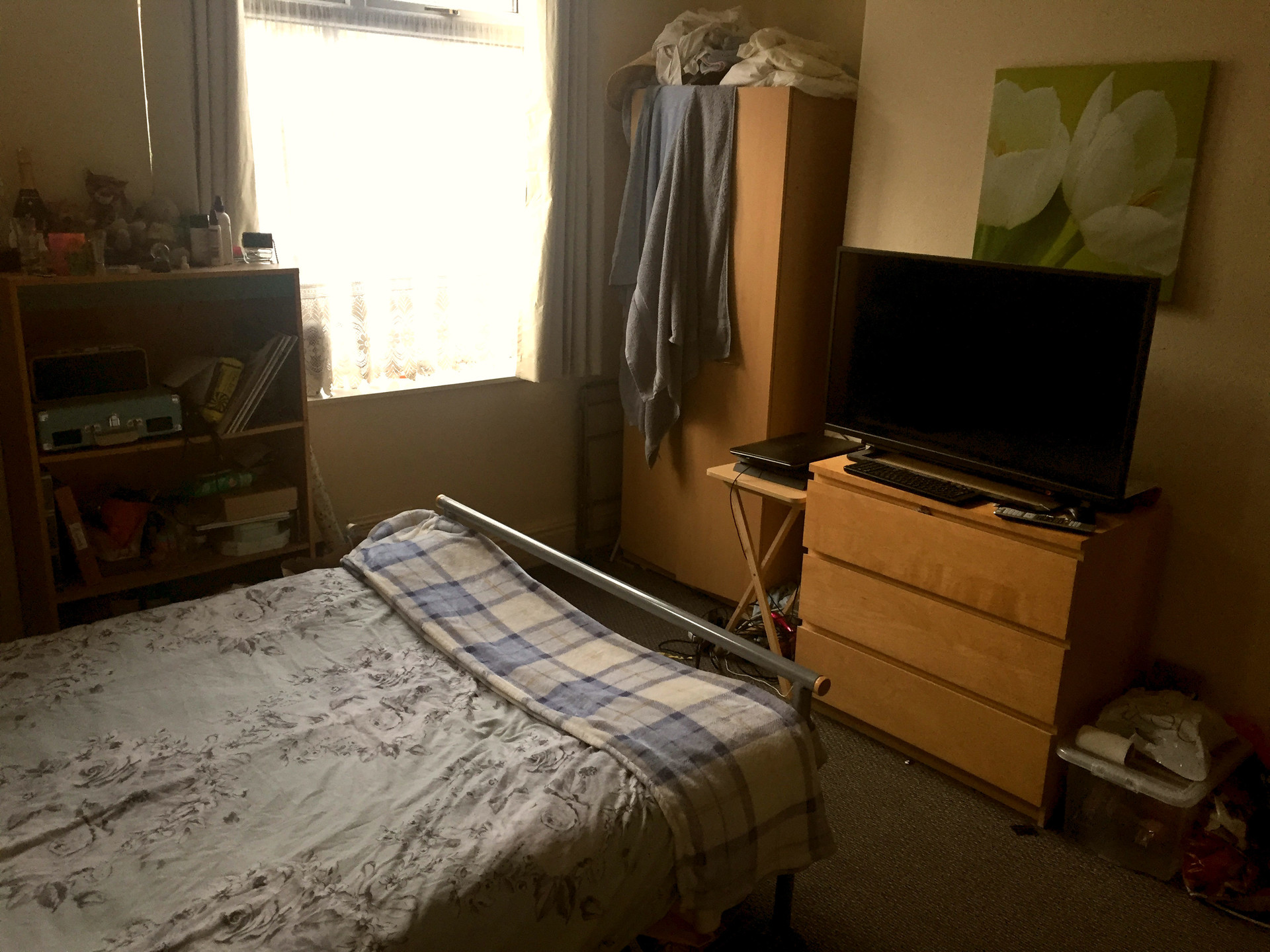 Large Double Student Room To Rent Sheffield England