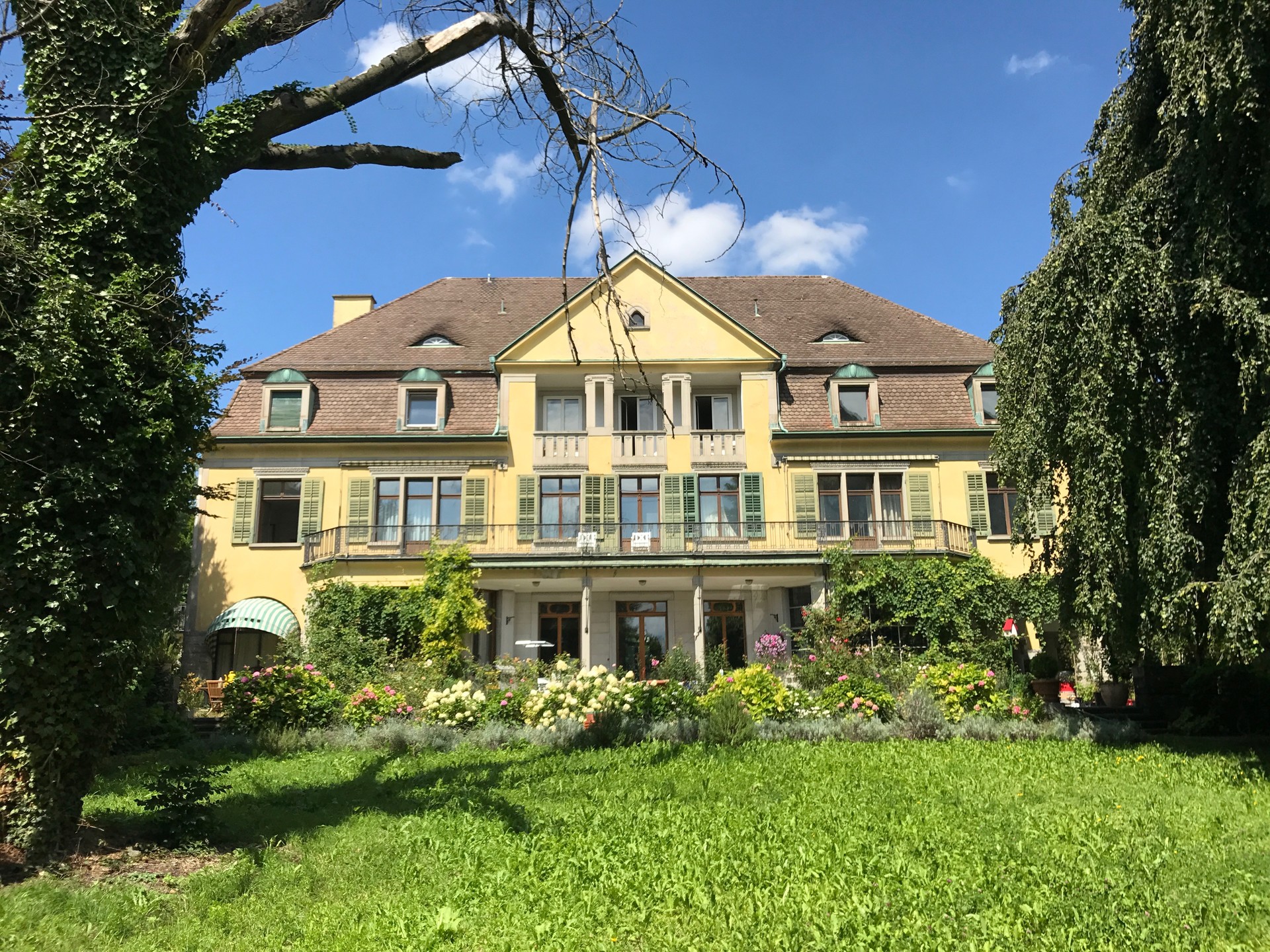 Large room in the centre of Zurich Room for rent Zurich