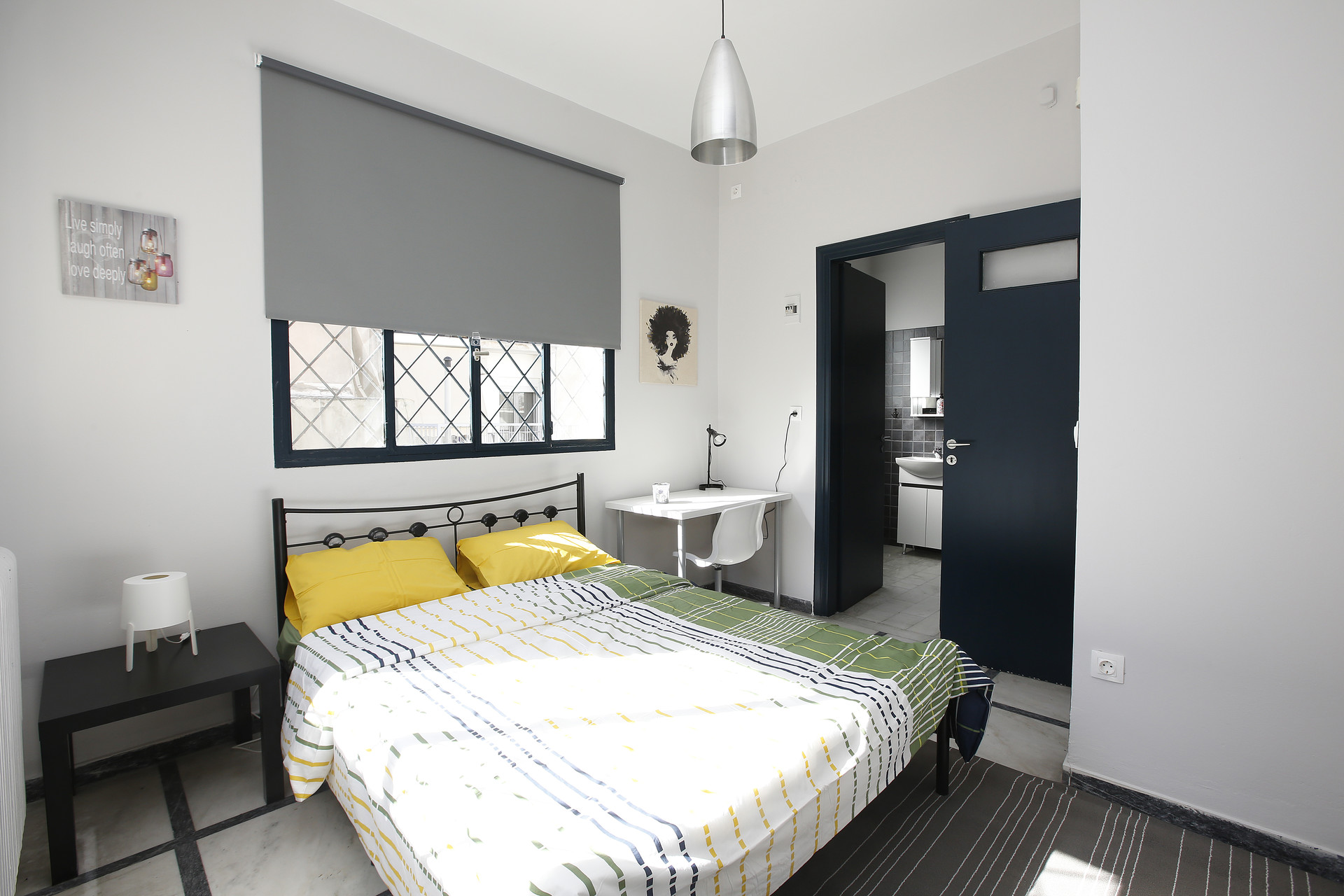 This New Amazing En Suite Room In The Heart Of Athens Will Blow Your Mind