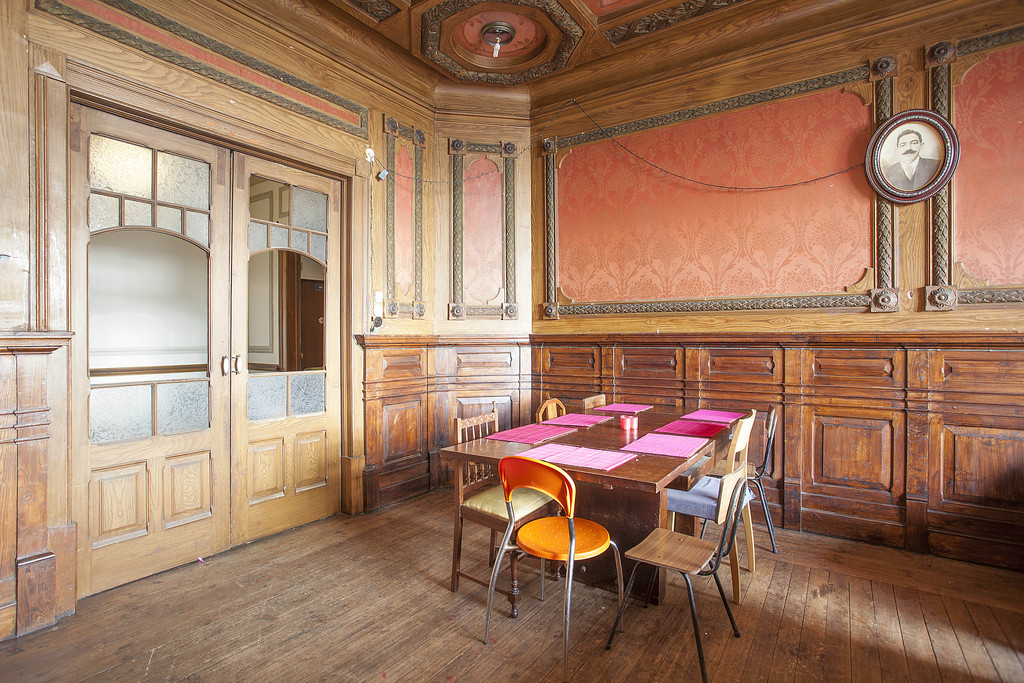 Comfortable room in an international apartment in the center of Lisbon