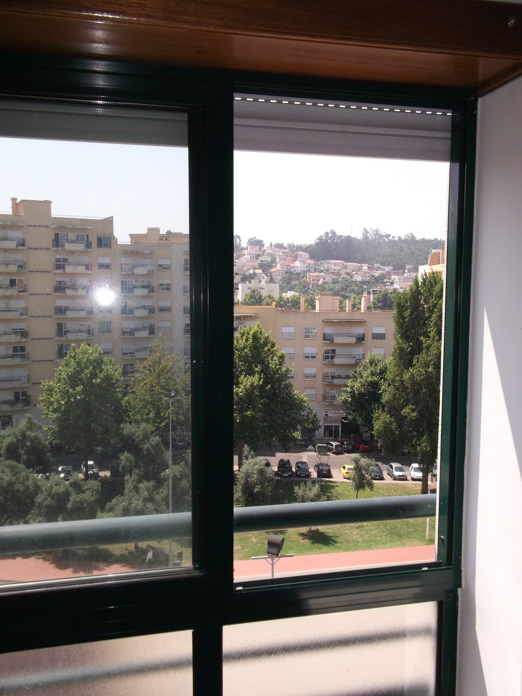 Large and sunny apartment in Coimbra (Portugal) near Stadium and bus