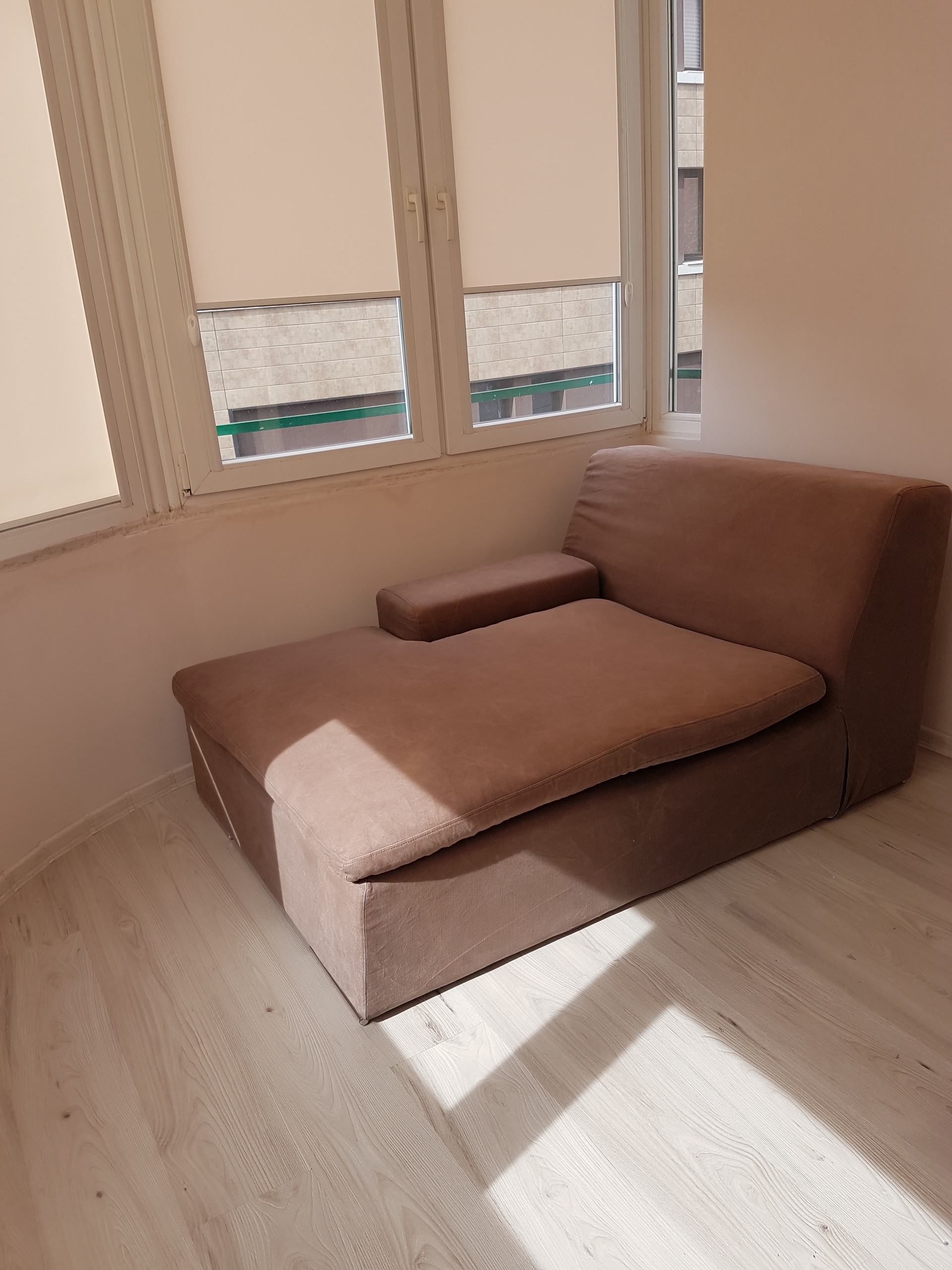 large and sunny apartment in Sofia Flat rent Sofia