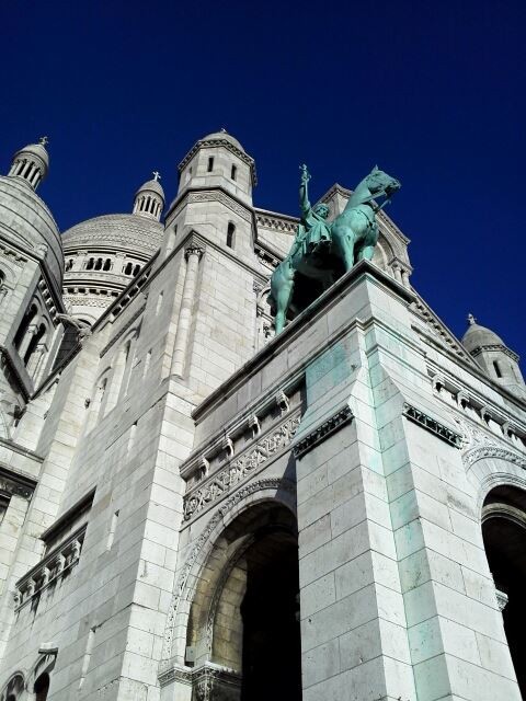 Le temple blanc de Montmartre