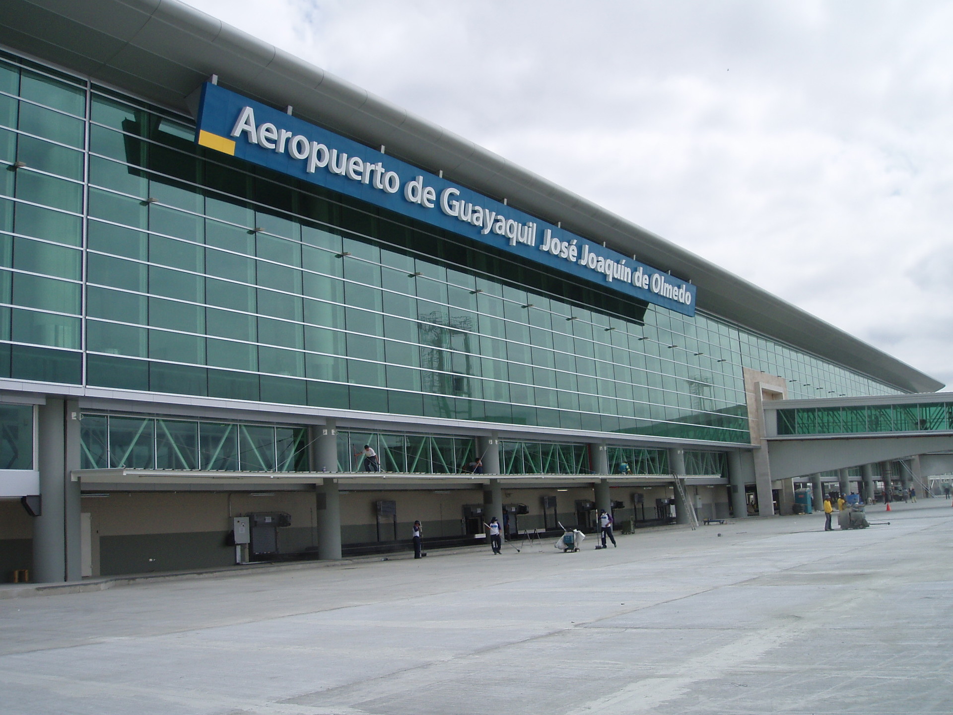Logistica de vuelo Guayaquil y Experiencia Erasmus Quito