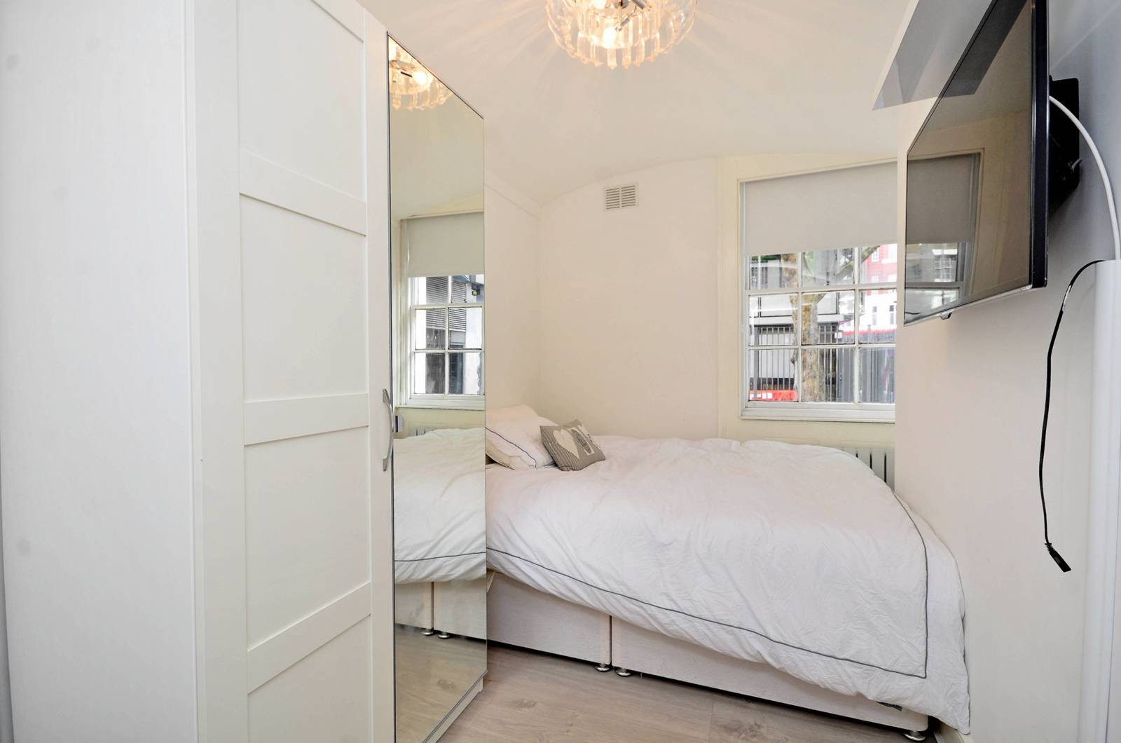 lovely one large bedroom apartments | flat rent edinburgh lovely one large bedroom apartments | flat rent edinburgh