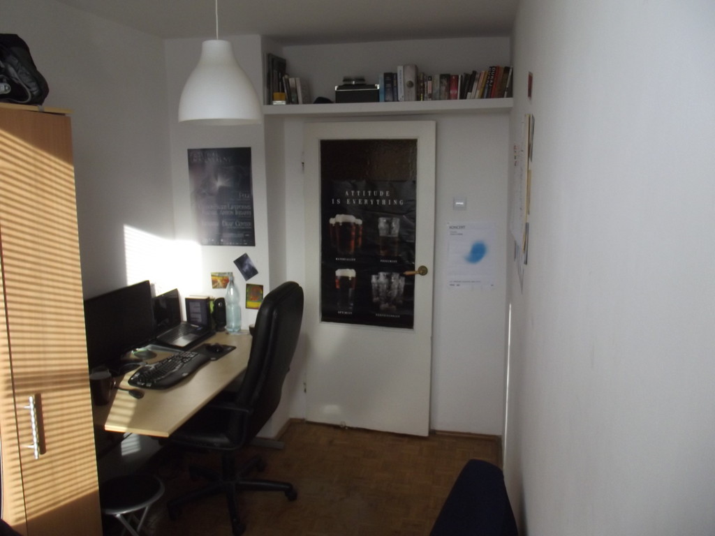 Lovely room for one in a shared apartment! Room for rent Wroclaw