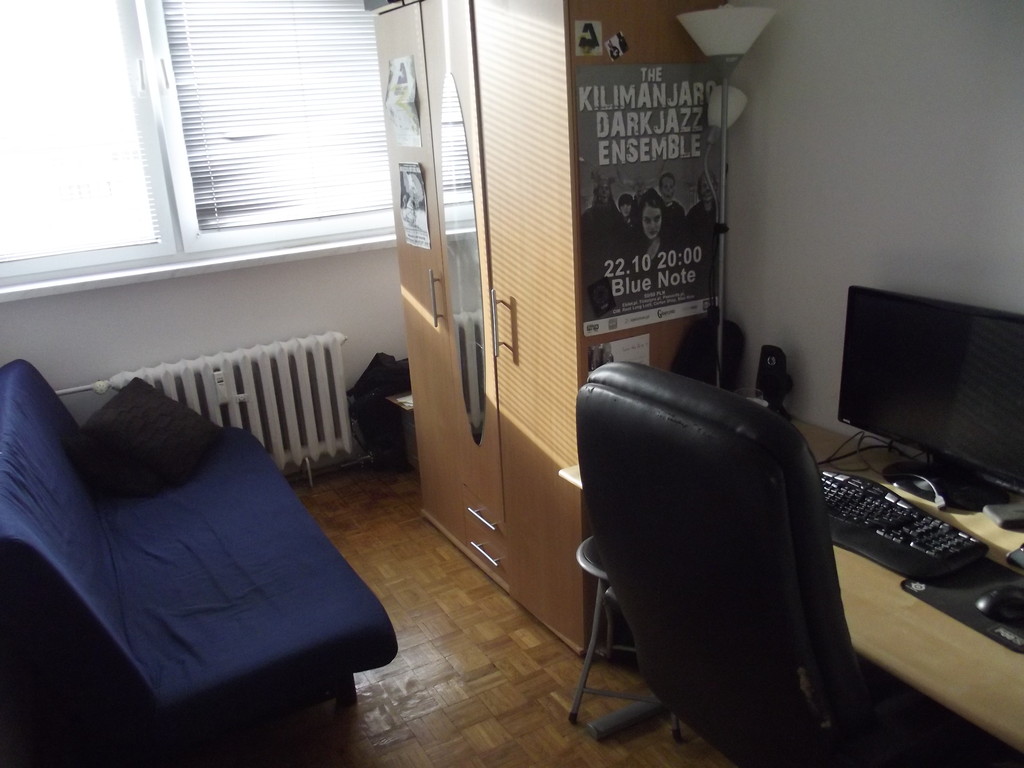 Lovely room for one in a shared apartment! Room for rent Wroclaw