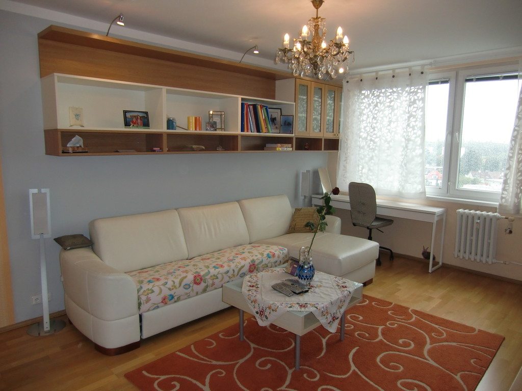 Luxurious Furnished Apartment for 2 People in Prague Hostivar Flat