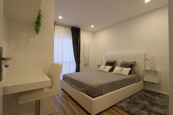 LUXURIOUS ROOM'S NEXT TO OPORTO DOWNTOWN