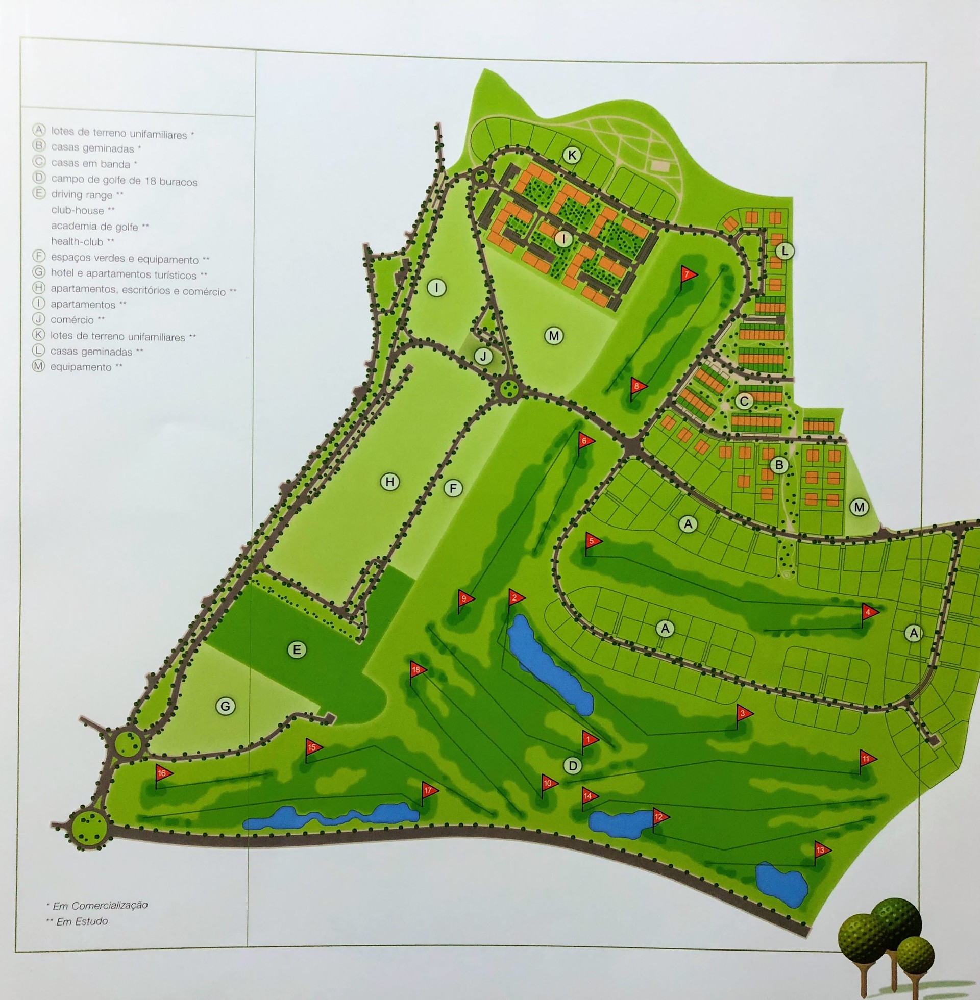 Sunny room with double bed close to Minho University