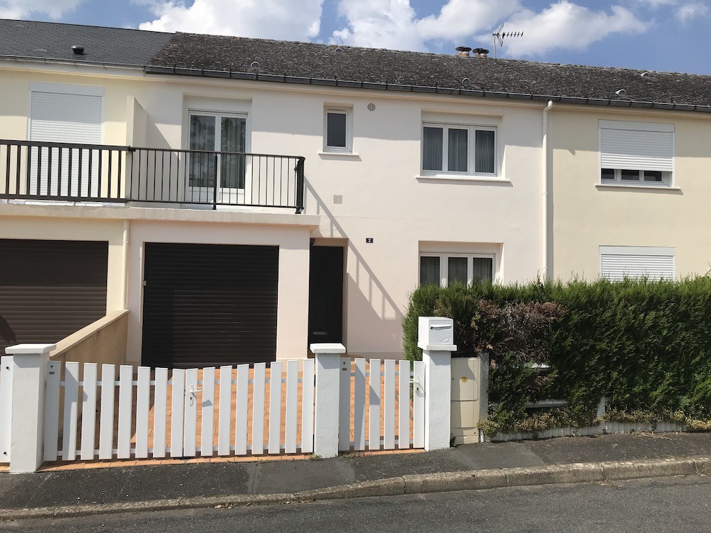 Astounding Rental Home In Tours With Internet And With Storage Area