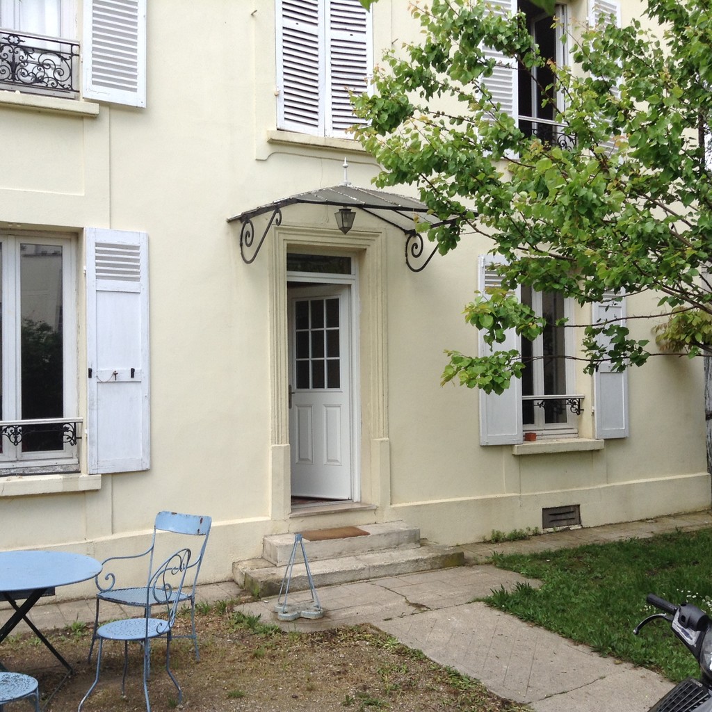 Maison avec jardin à Charenton Le Pont Location chambres Paris