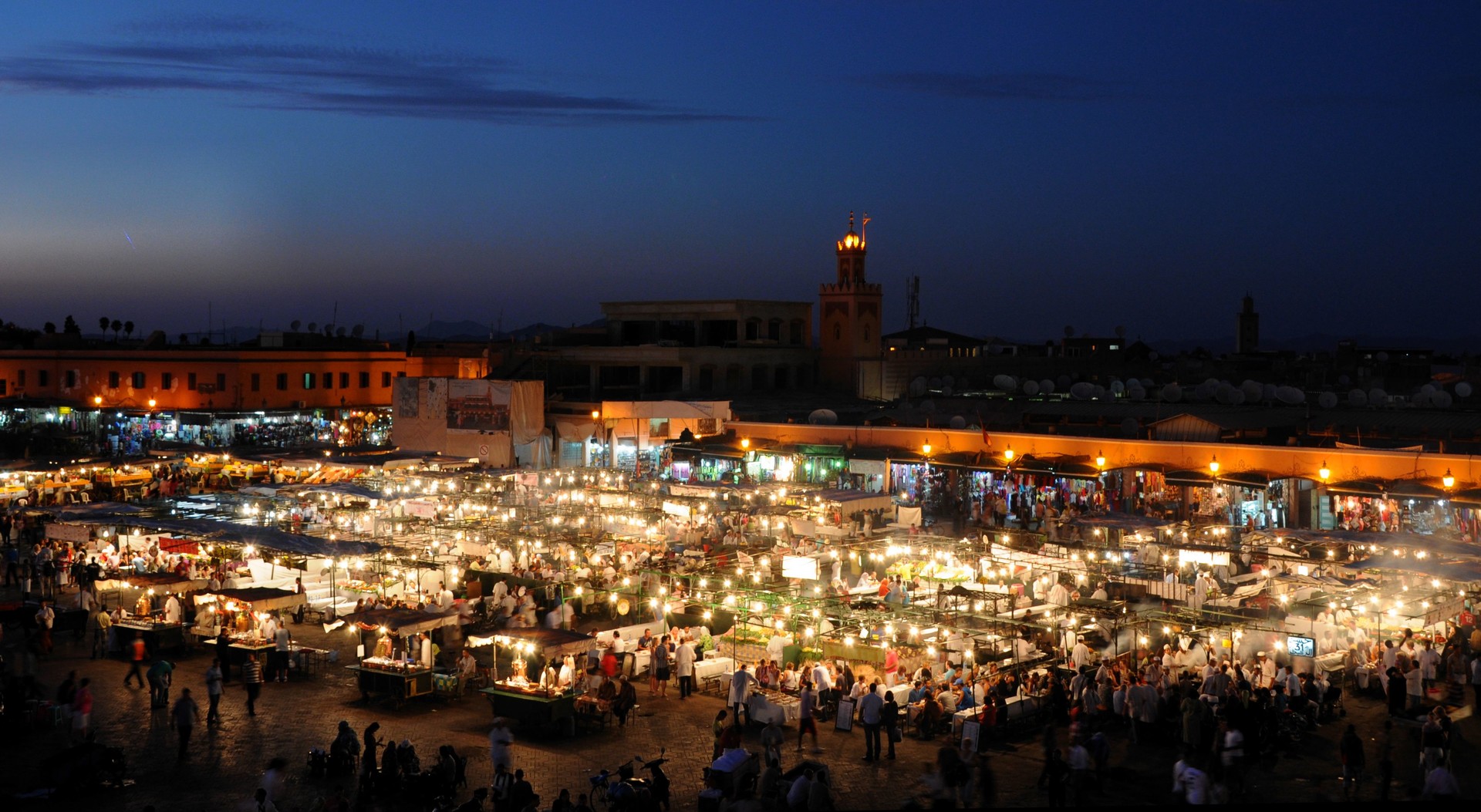 marrakech-ii-jamaa-al-fna-koutoubia-255c