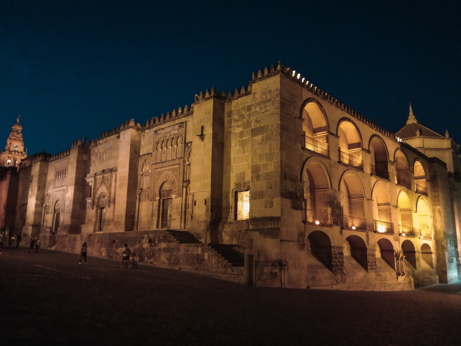 Mezquita di notte