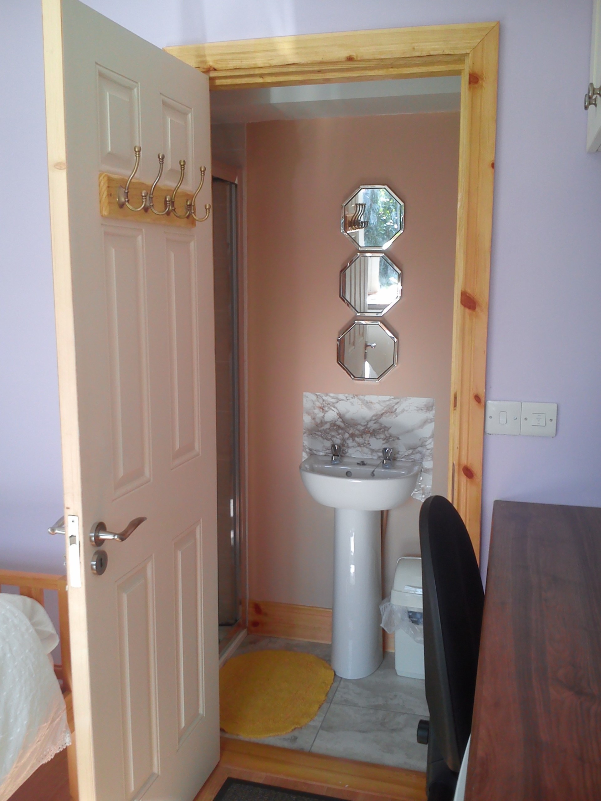 all modern conveniences in this small studio apartment Rent studios Cork