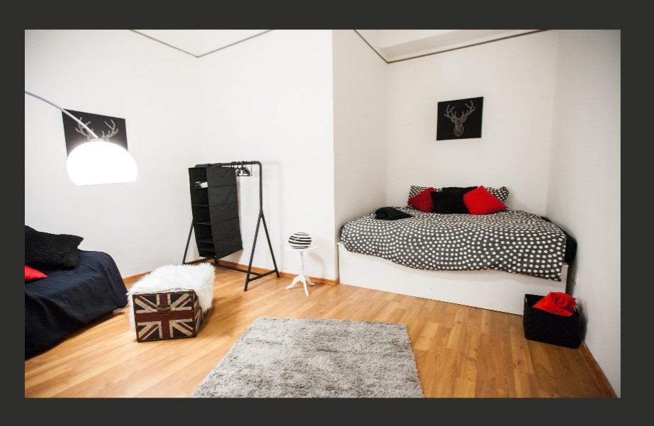 Modern room in the center with a cozy, big bed Room for rent Budapest
