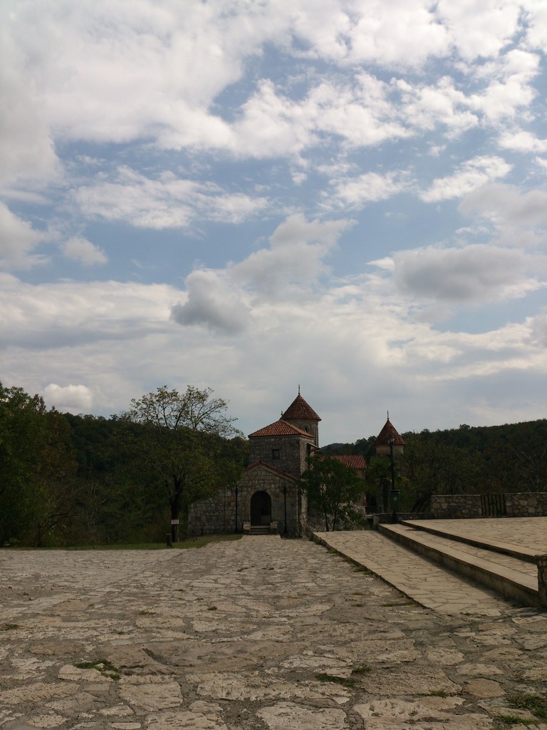 motsameta-monastery-6ddd96f83b34cc19cf88