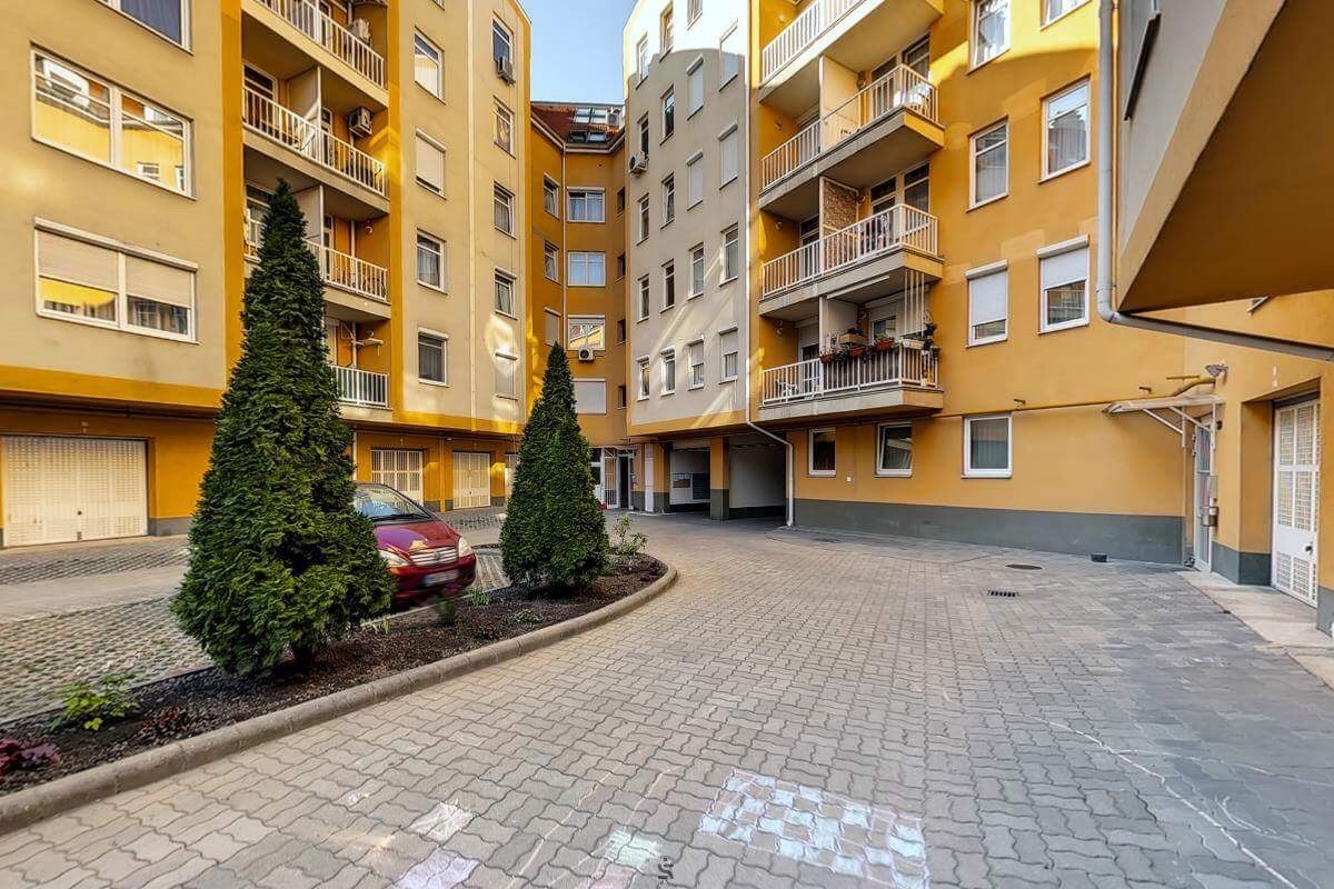 Newly renovated apartment in Budapest for rent Flat rent Budapest