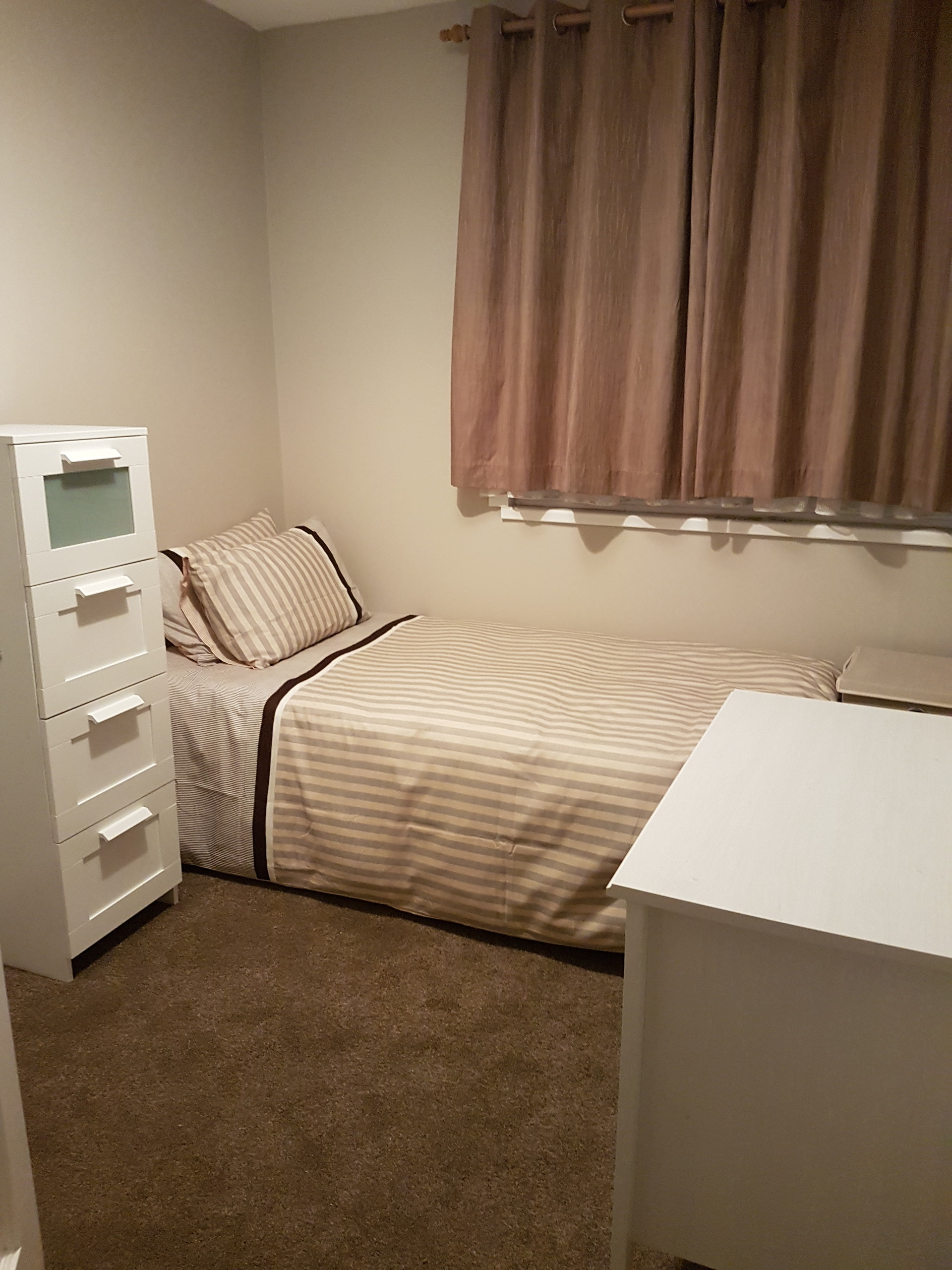 Newly furnished single bedroom. Room for rent Tallaght