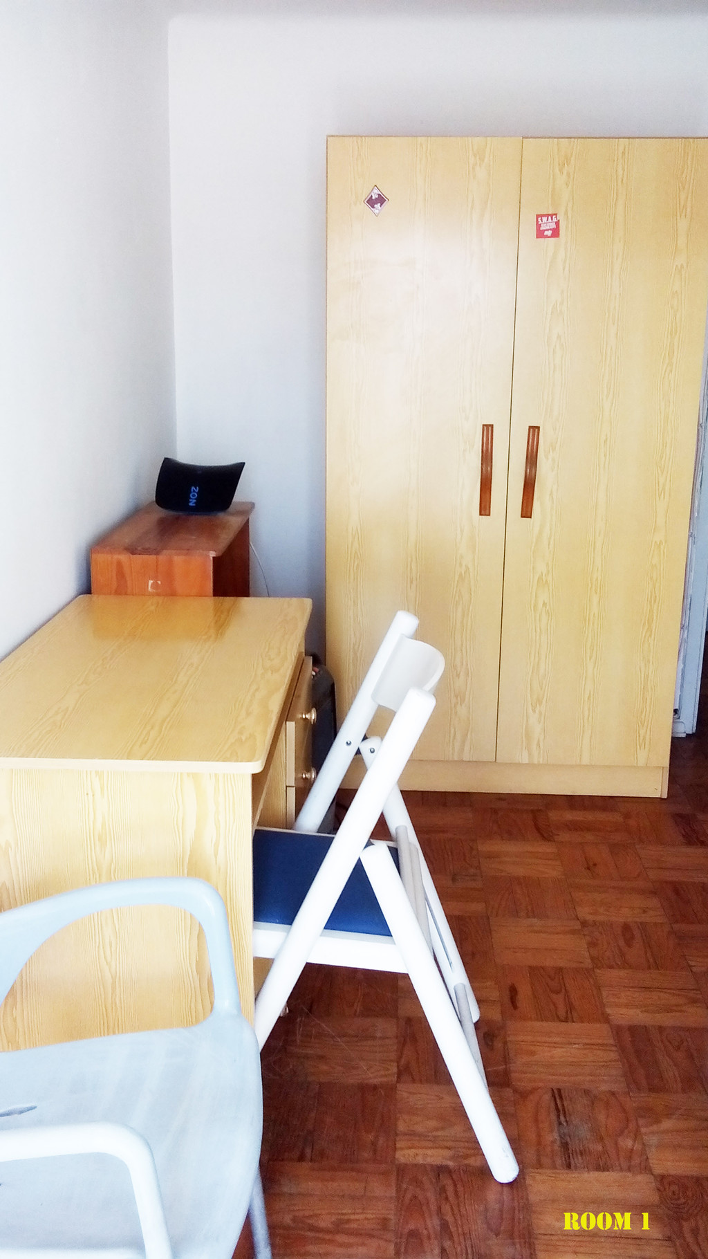 Great single room in independent apartment near Praça da República with nice views