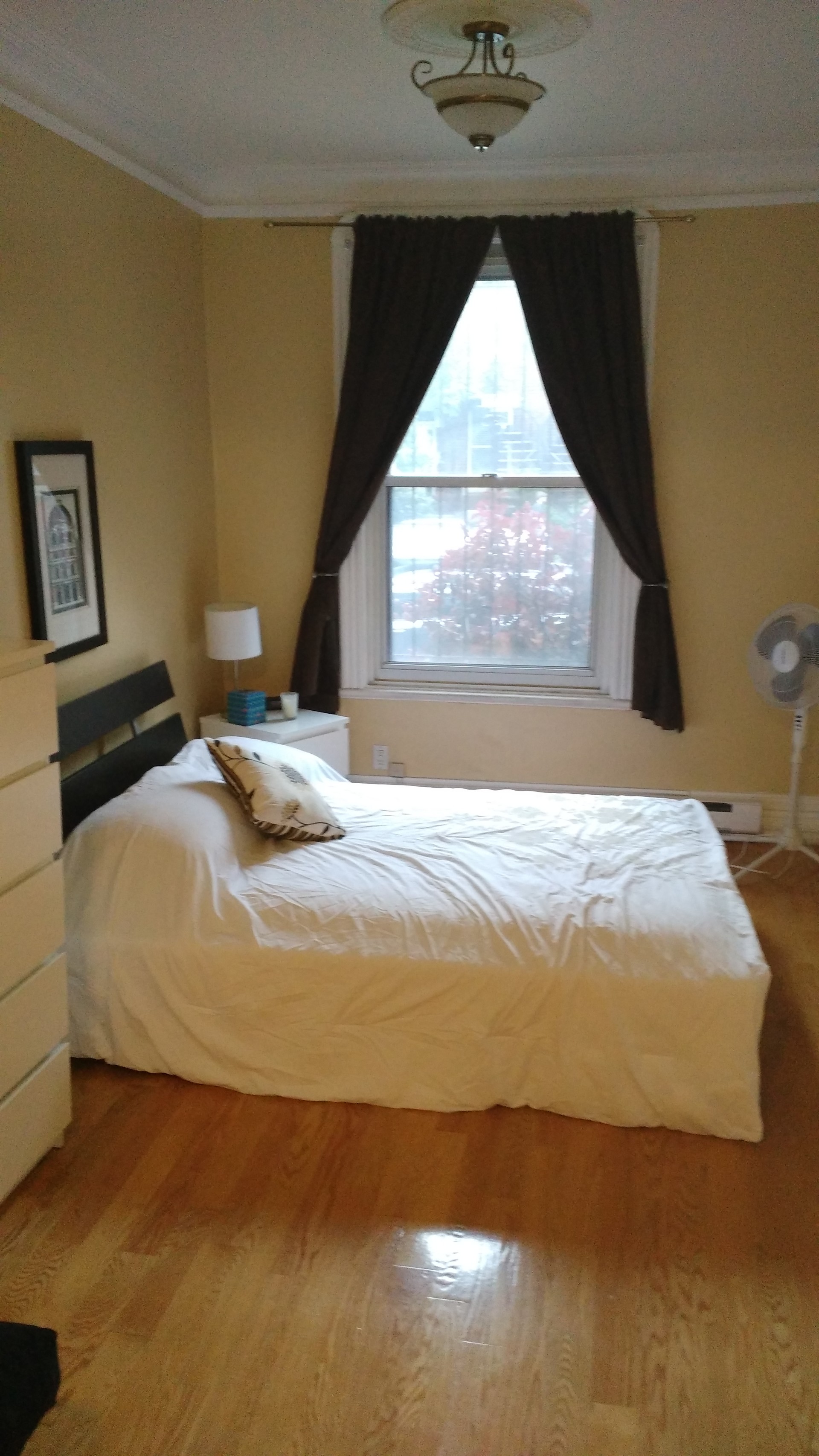 Room To Rent Chambre A Louer In Montreal