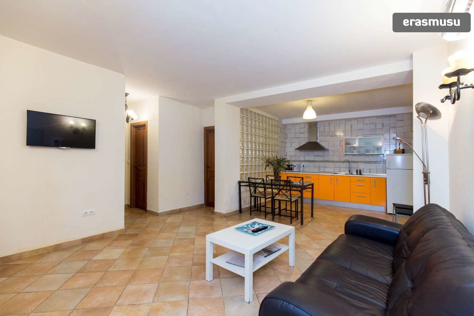 Nicely Renovated 2 Bedroom Apartment For Rent In San Francisco Javier