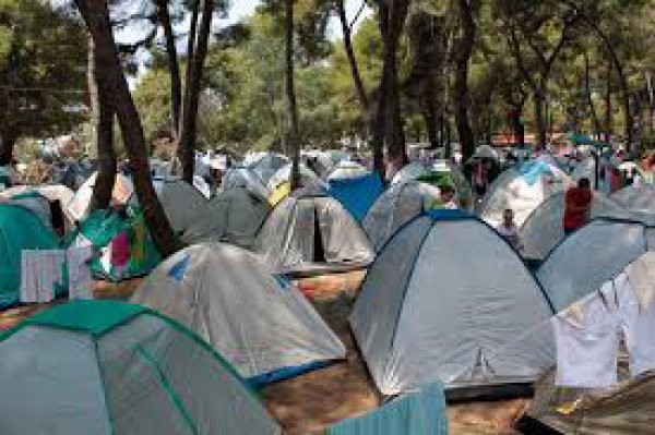 non-stop-party-poseidi-camping-1-8d8acdb