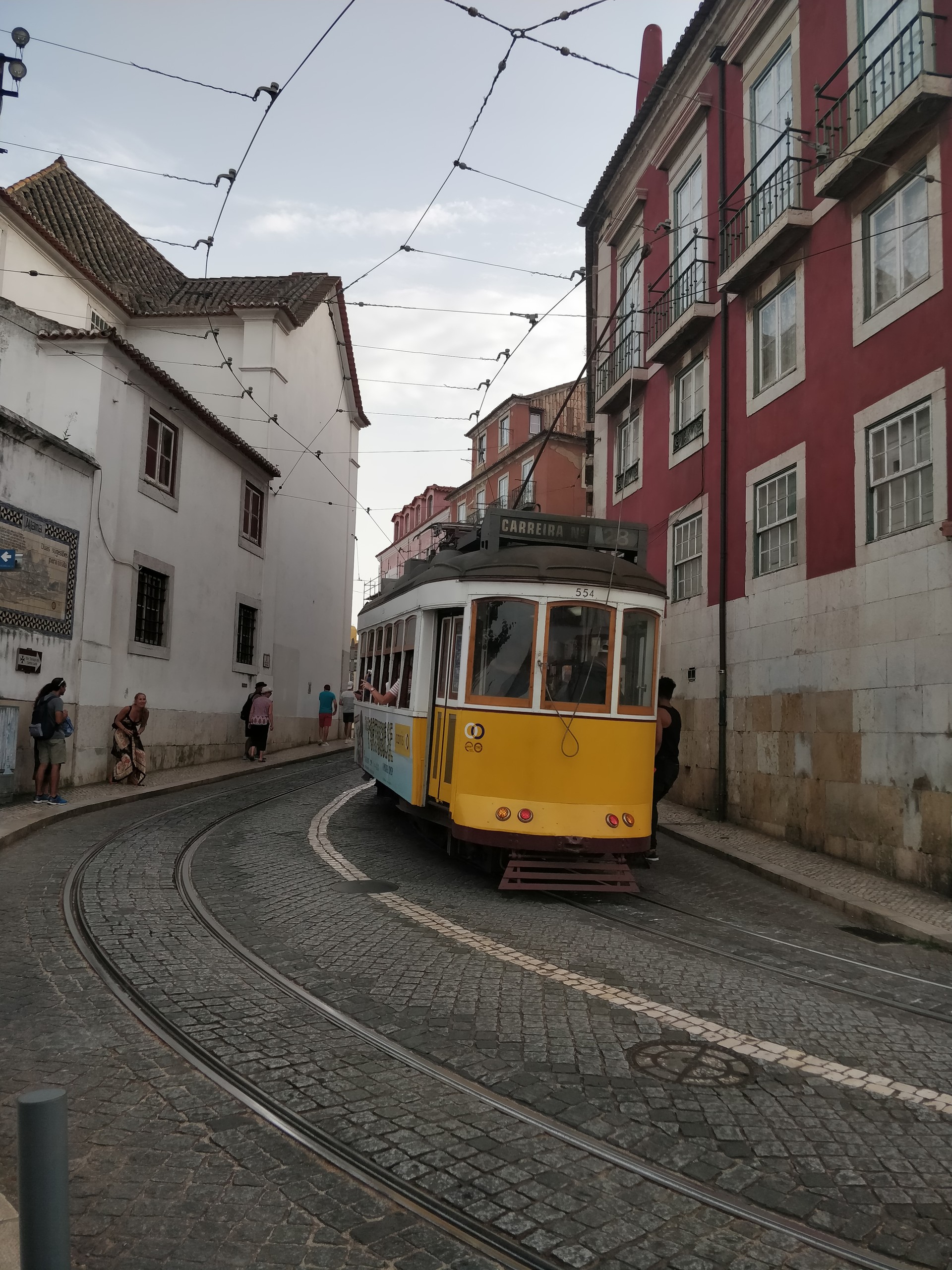 one-beautiful-day-lisbon-d642b356ffd91df