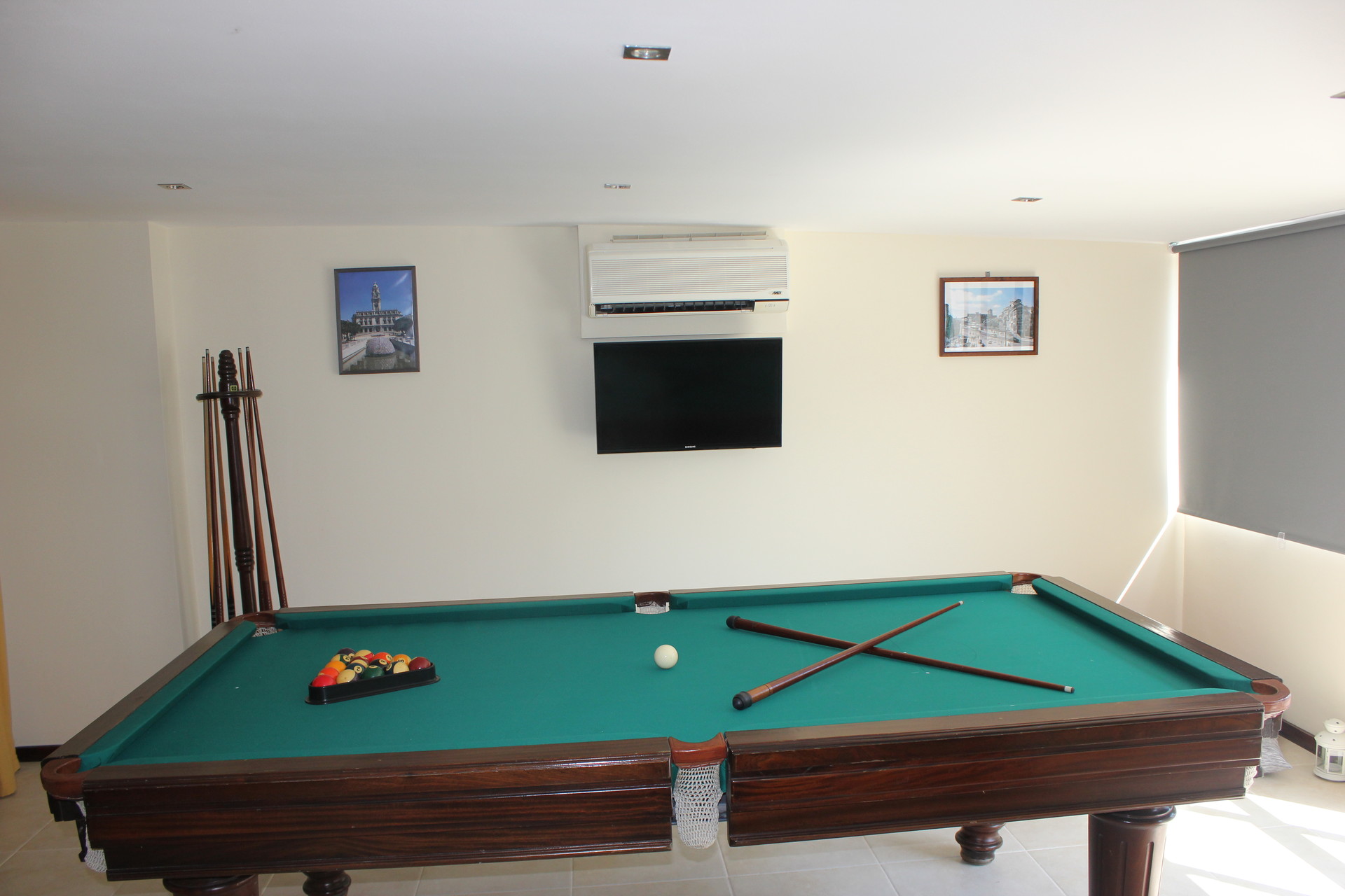 One bedroom apartment large terrace-Constituição