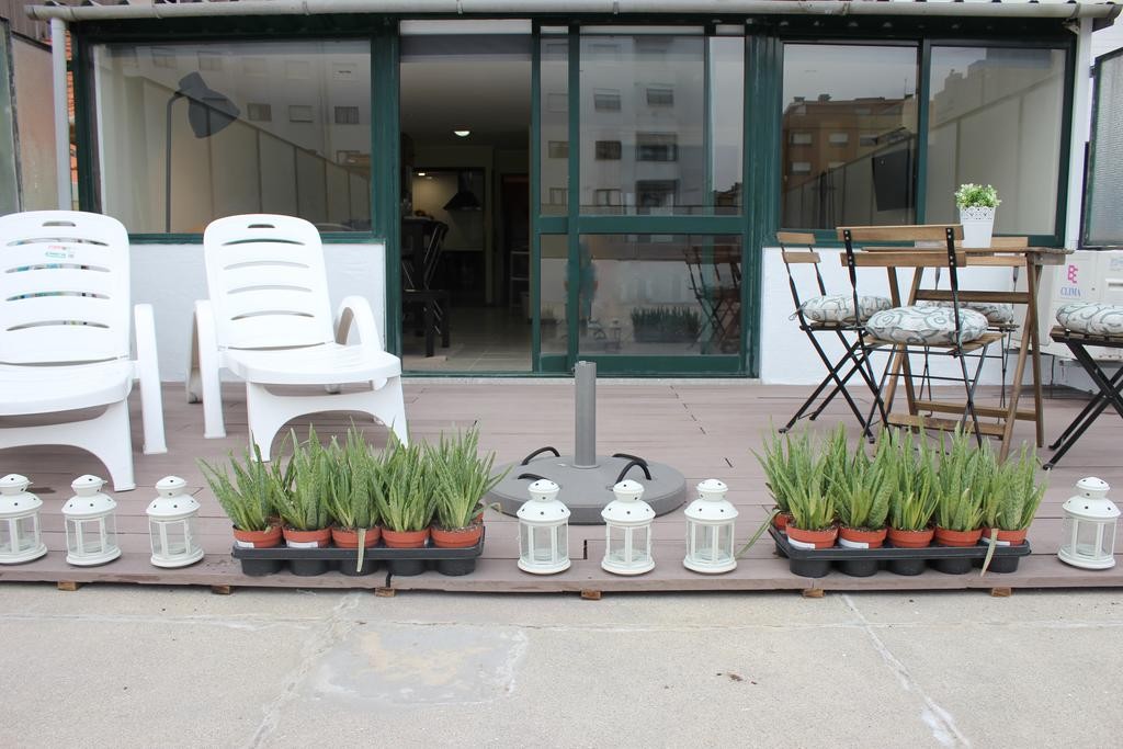 One bedroom apartment large terrace-Constituição