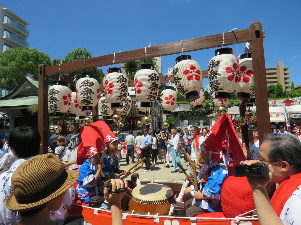 osaka-tenjin-matsuri-festival-gods-part1