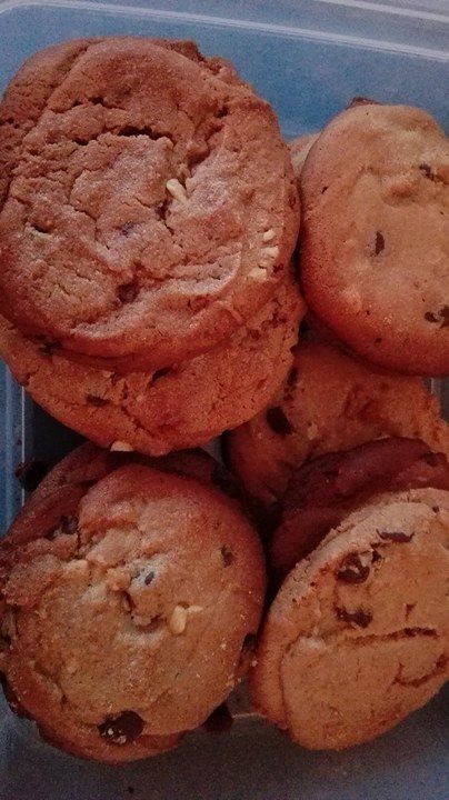 peanut-chocolate-chip-cookies-17057905a5