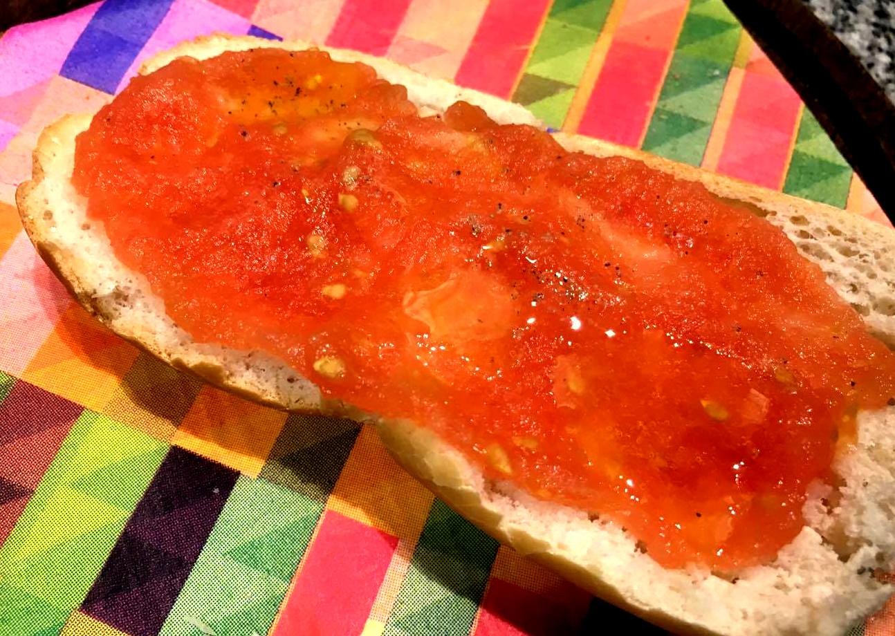photo-recipe-tomato-tostada-d19aef8cfb57