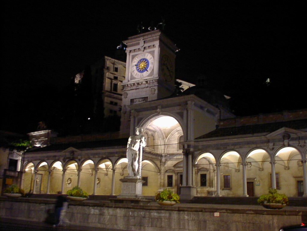 Piazza della Liberta