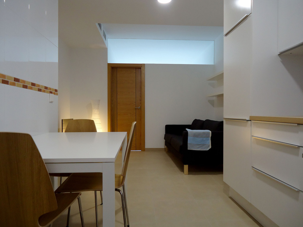 Piso nueva construccion de 3 dormitorios y 2 baños, amueblado a estrenar Alquiler pisos Granada Piso nueva construccion de 3 dormitorios y 2 baños, amueblado a estrenar Alquiler pisos Granada