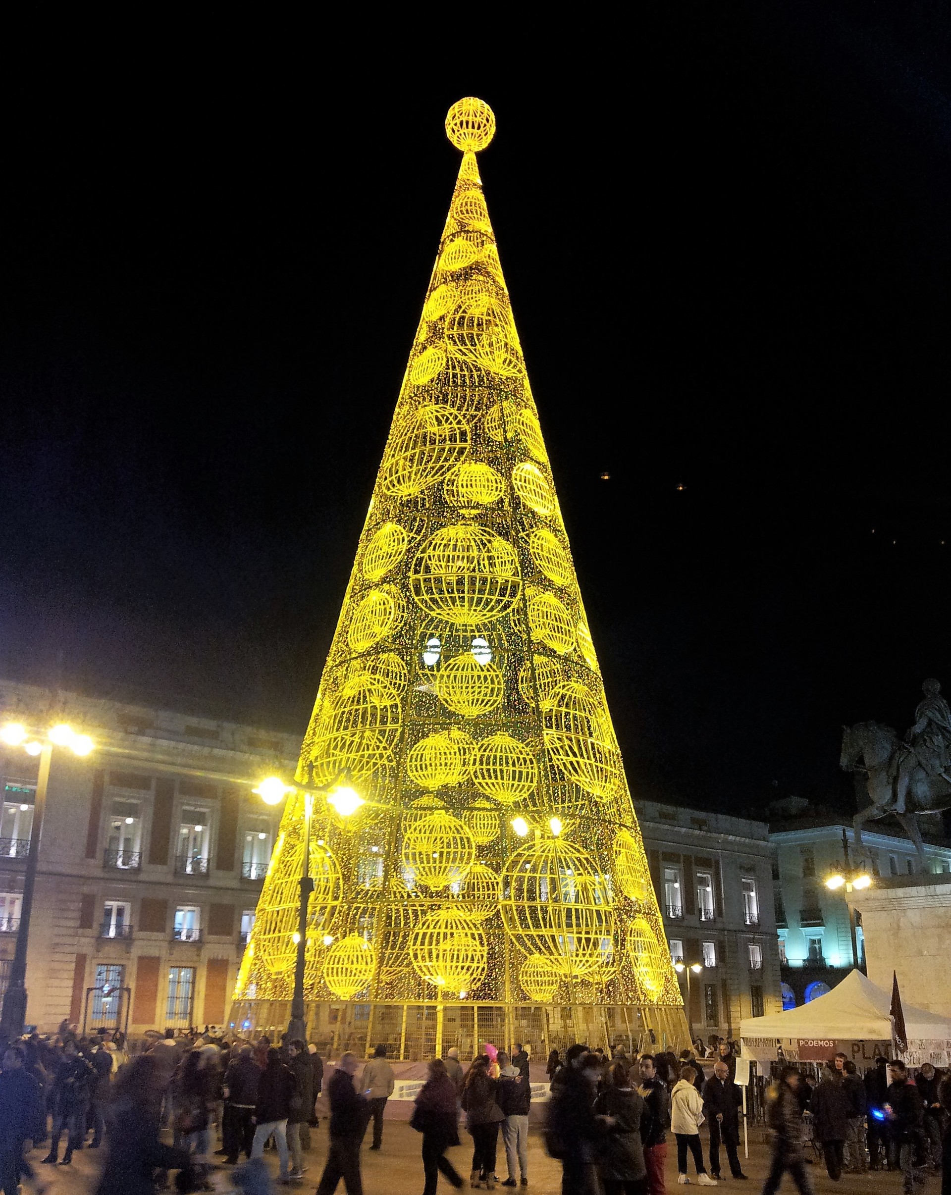 Natale A Madrid.Plaza Del Sol A Natale Erasmus Photo Madrid