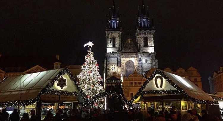 Plaza vieja en Navidad
