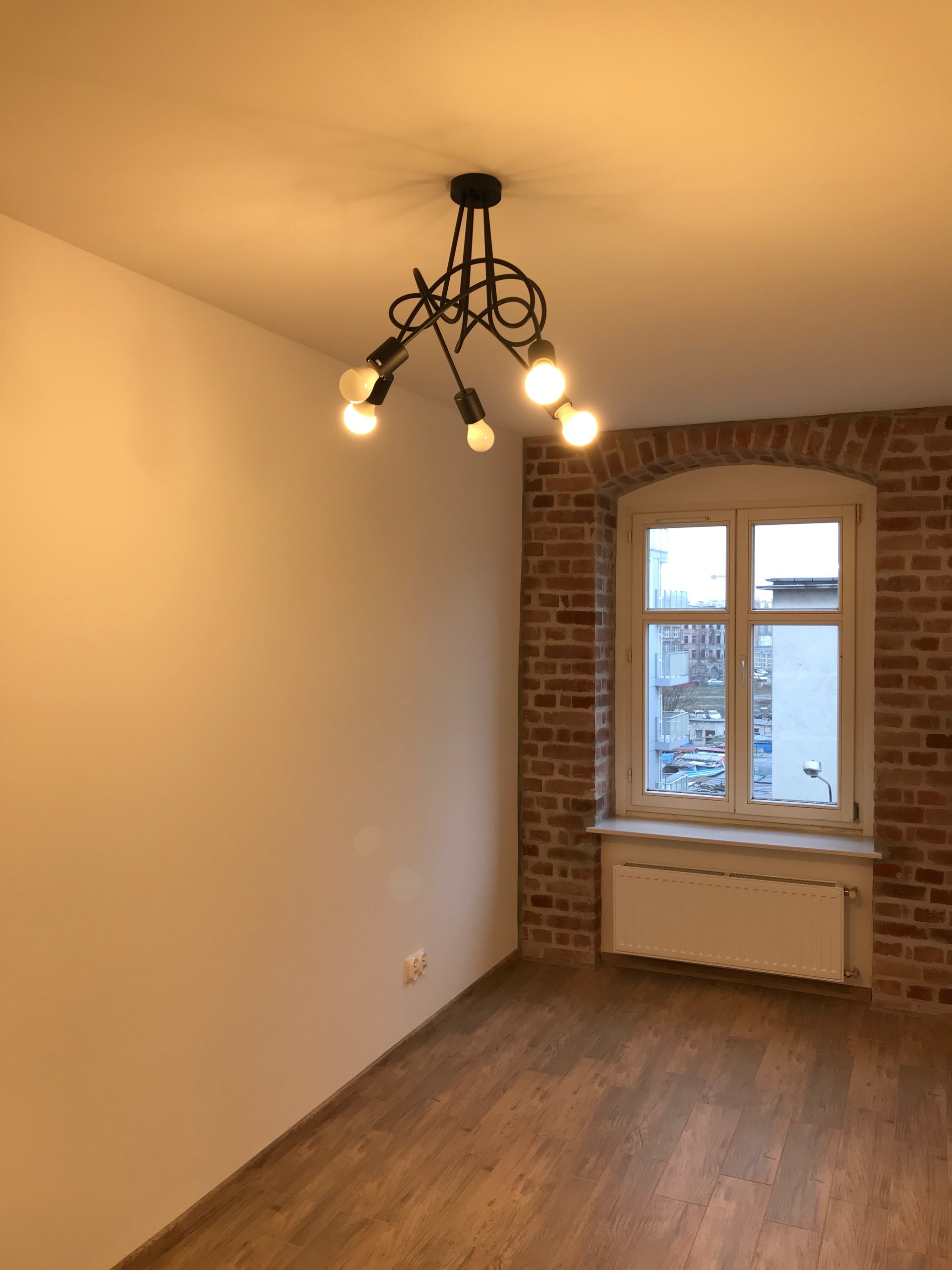 Room 10m2 in a high standard apartment Room for rent Wroclaw