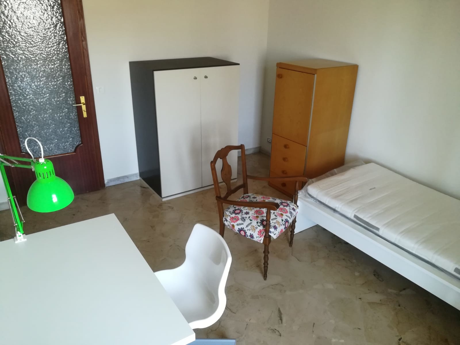 Stanze Affitto Catania Vicino Cittadella Universitaria PRESSI CITTADELLA Affittasi camere a studentesse (NON FUMATORI