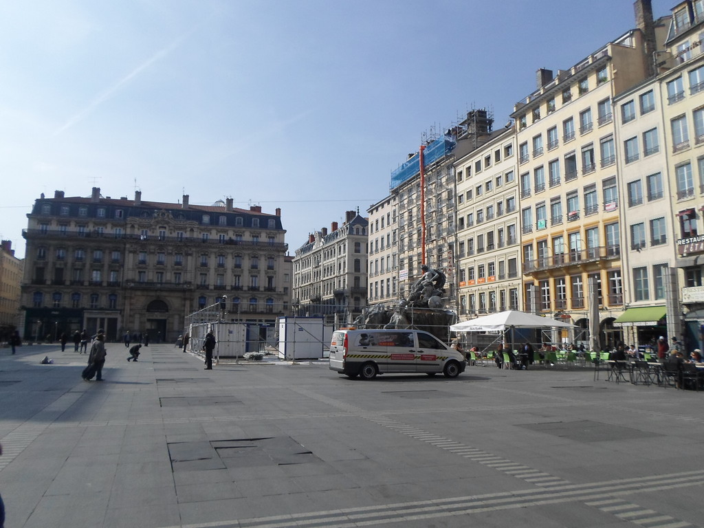 proche de l'Hotel de Ville