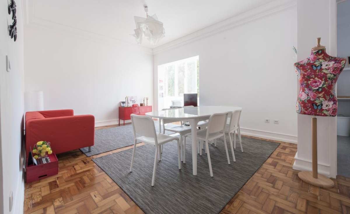 Quarto solteiro alugar centro Lisboa