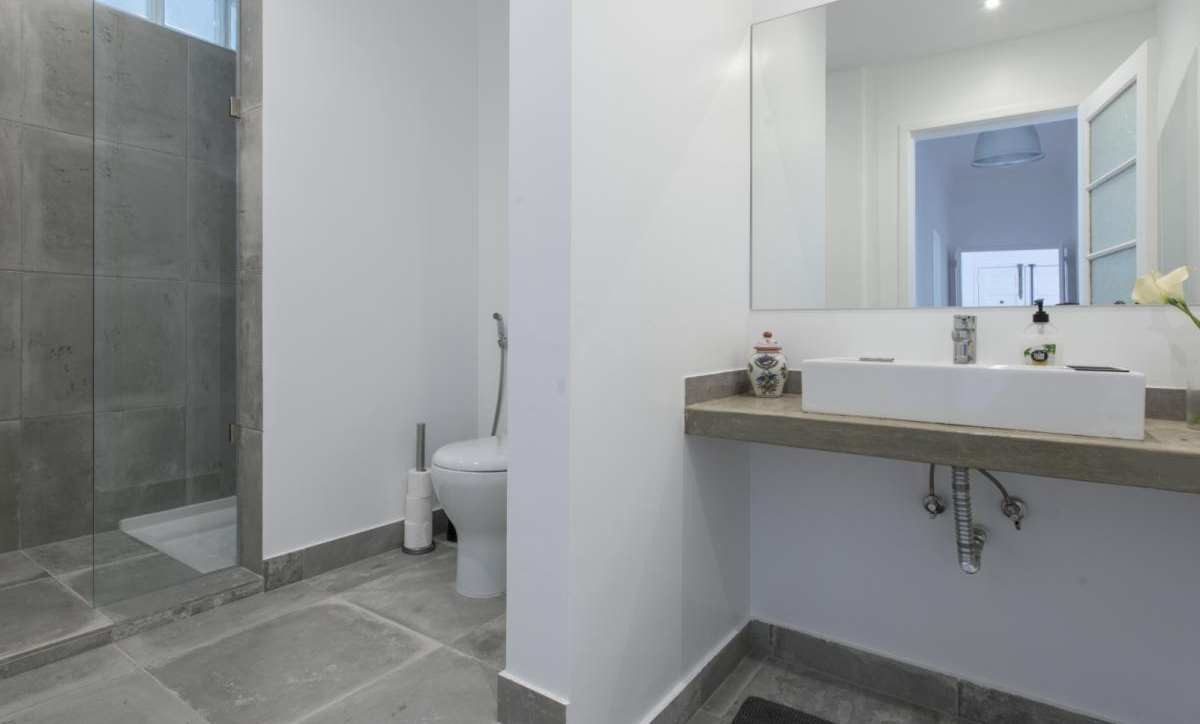 Quarto solteiro alugar centro Lisboa