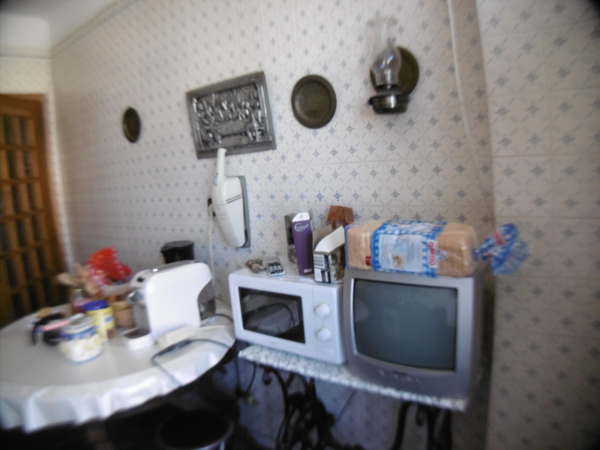 quarto em apartamento t3 situado em Coimbra, perto da universidade