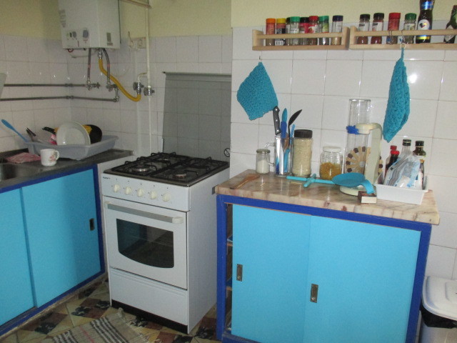 Quarto em casa a partilhar