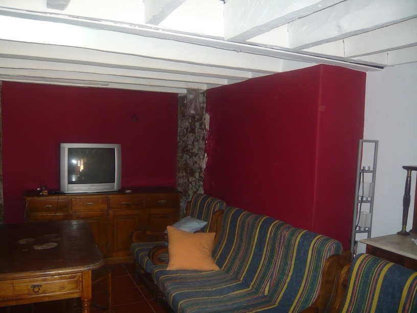 Quarto com varanda em casa com grande area de estar e terraçoà Praça da República, Coimbra