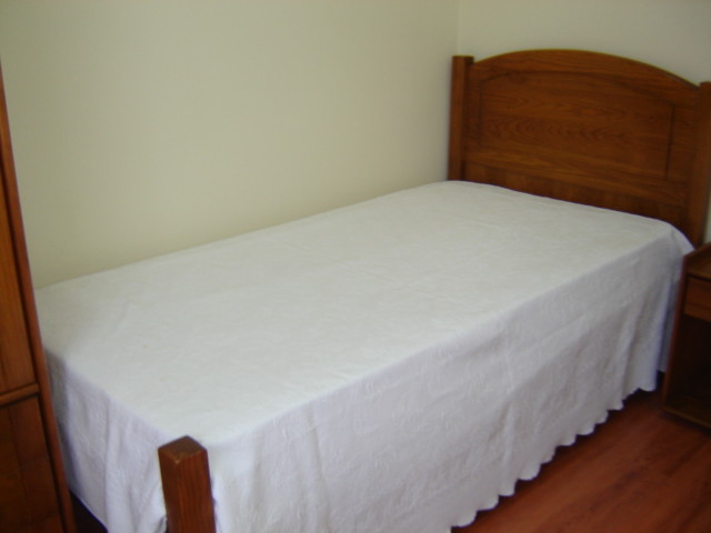 Quarto centro de Vila Nova de Gaia perto do metro