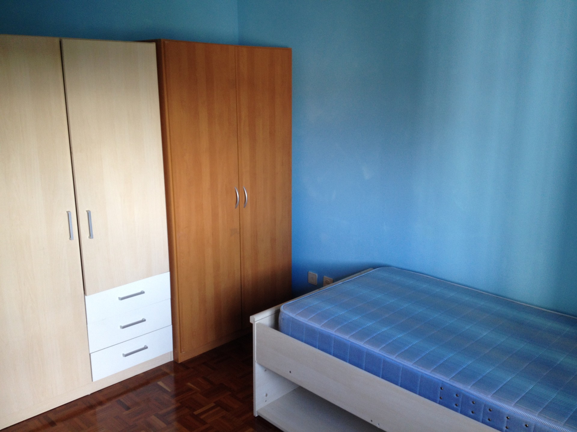 Quarto Individual perto do Coimbra Shoping e ISEC