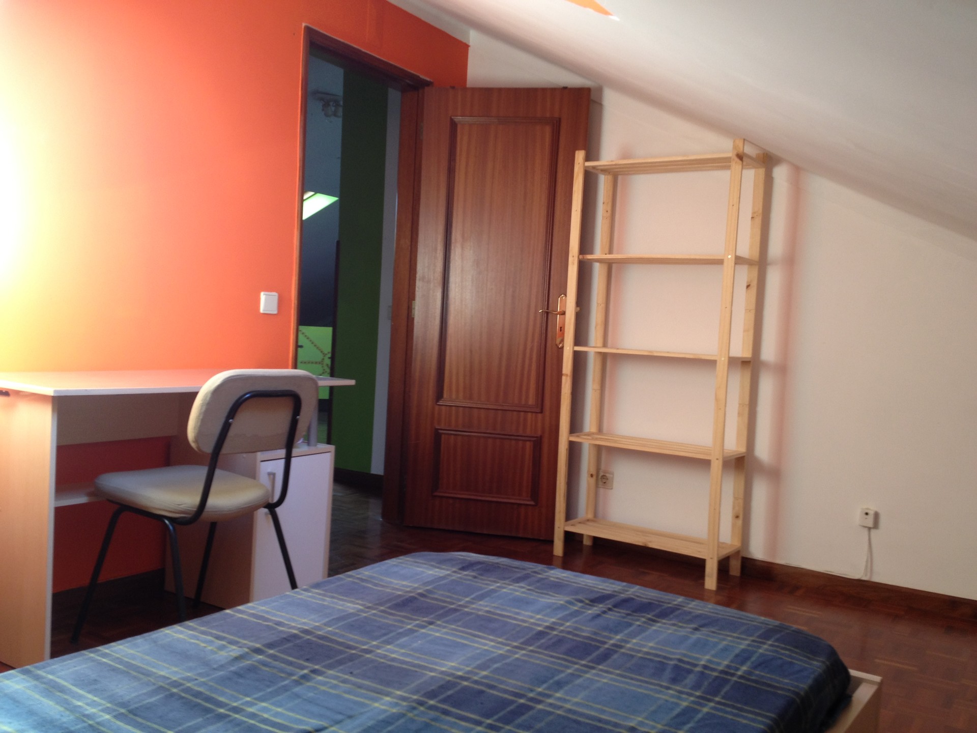 Quarto Individual perto do Coimbra Shoping e ISEC